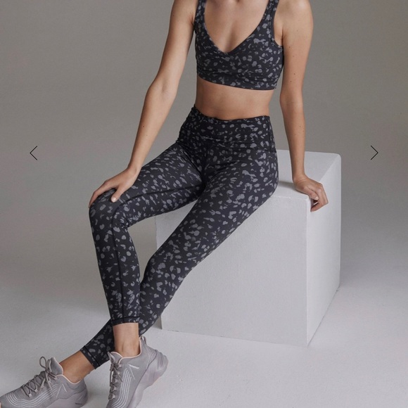 VARLEY Century Leggings High Rise 7/8 In Broken Mini Spot - Picture 1 of 16